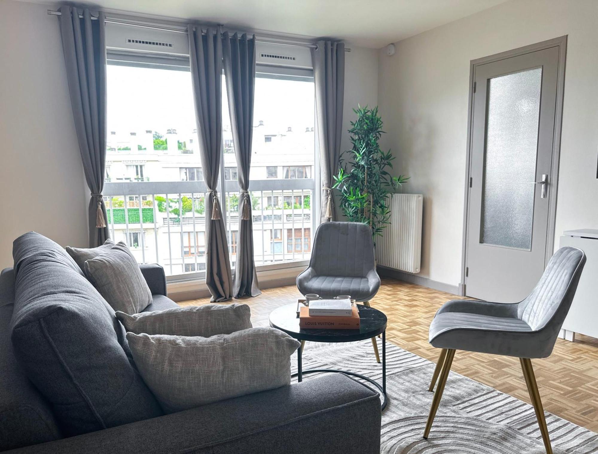 Brand-New Studio With Eiffel Tower View باريس المظهر الخارجي الصورة