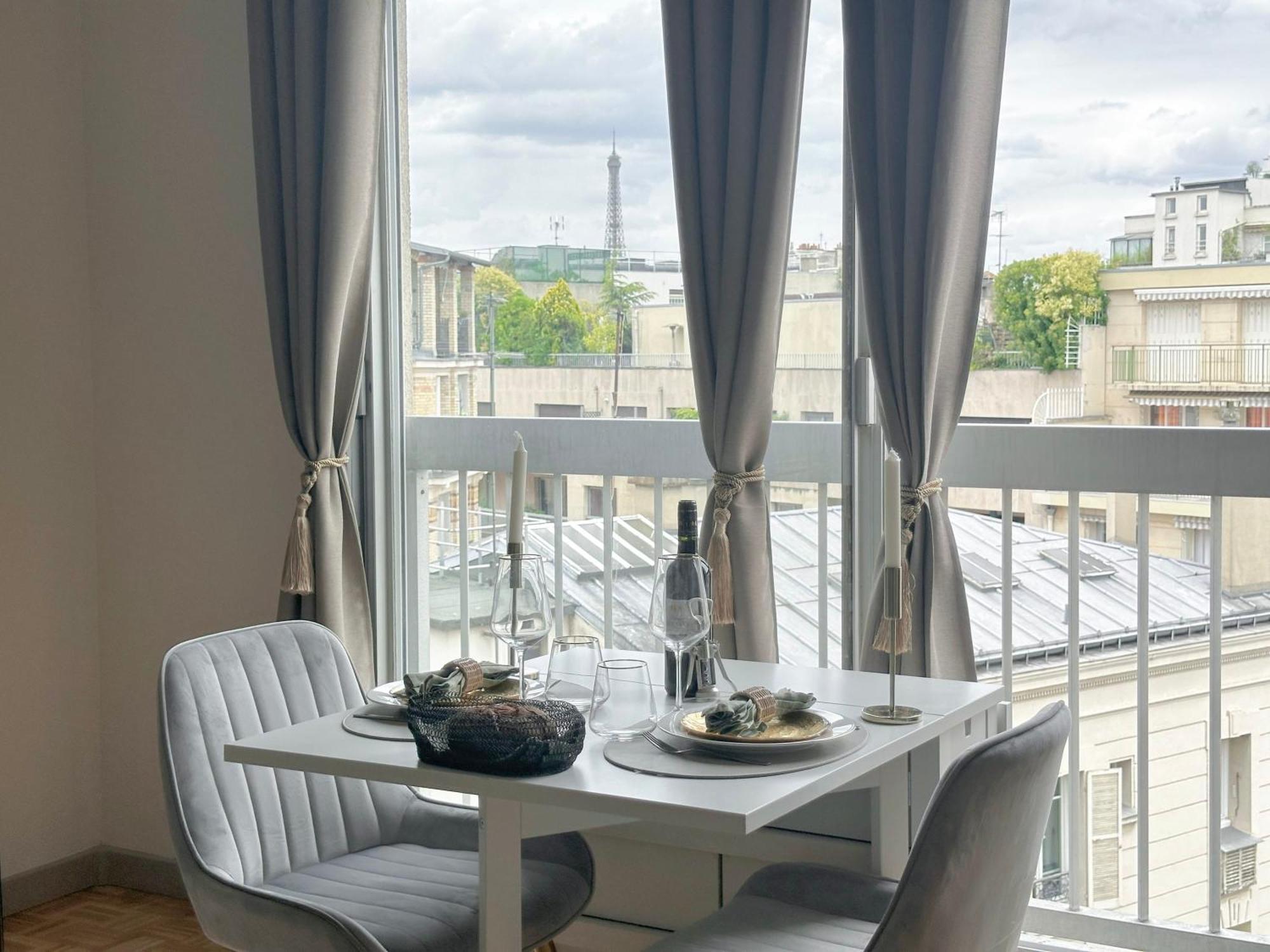 Brand-New Studio With Eiffel Tower View باريس المظهر الخارجي الصورة