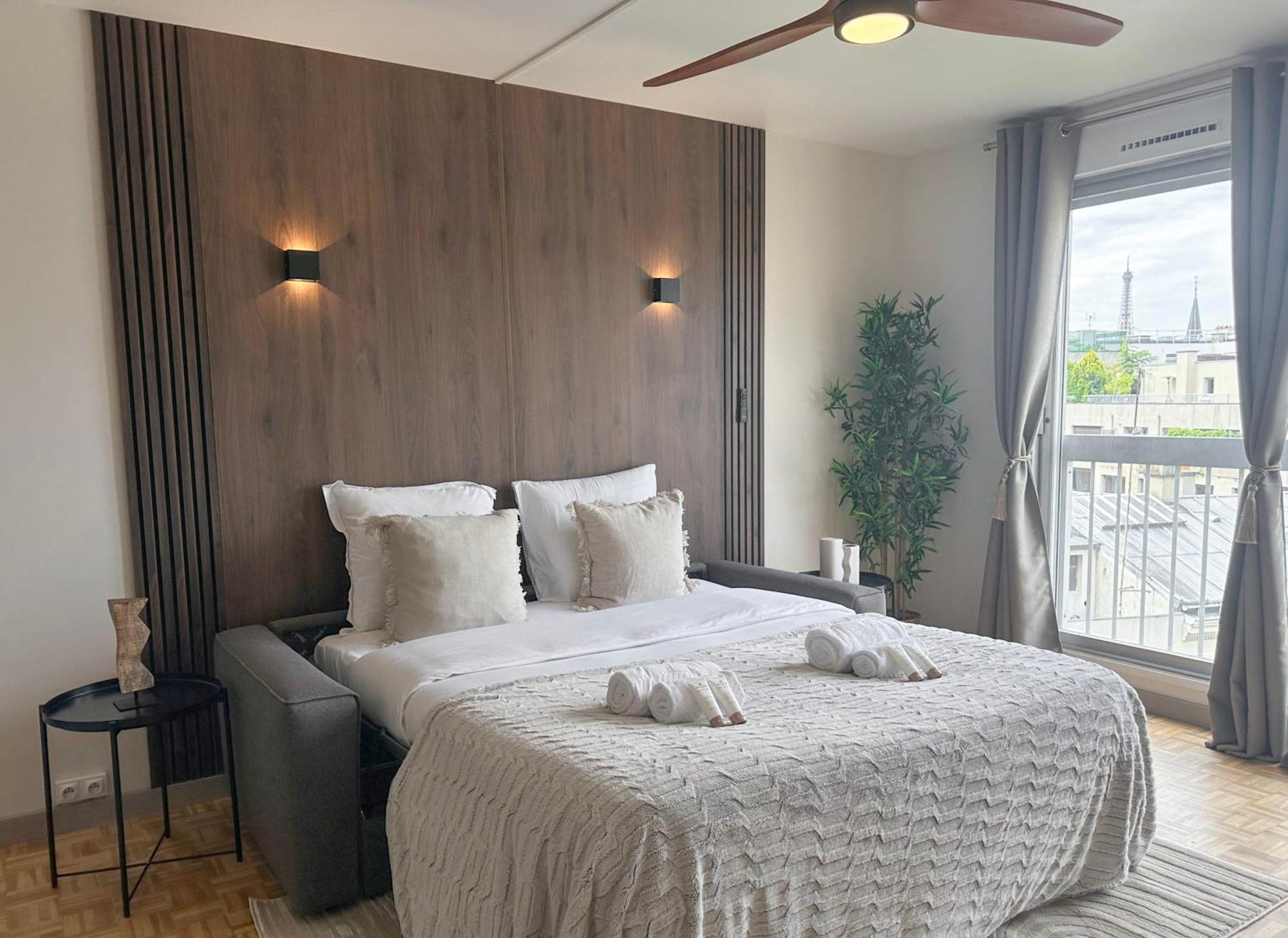 Brand-New Studio With Eiffel Tower View باريس المظهر الخارجي الصورة